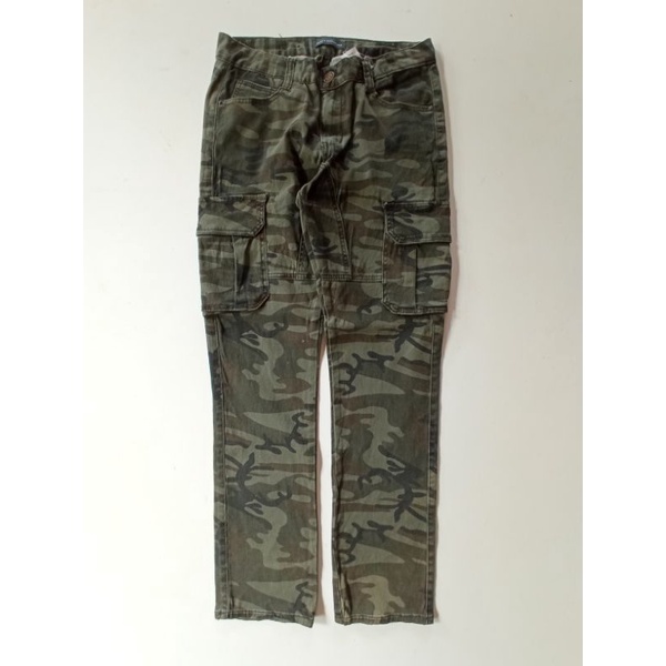 military camo cargo pants / cargo camo second / celana cargo second