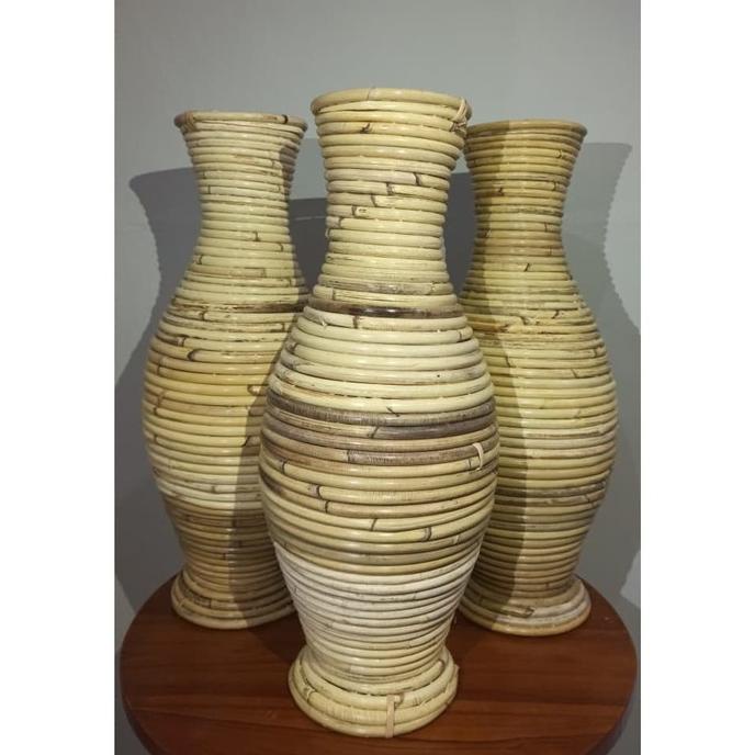 Pot Rotan | Pot Guci | Vas guci Tempat Bunga dari Rotan Tinggi 50 cm