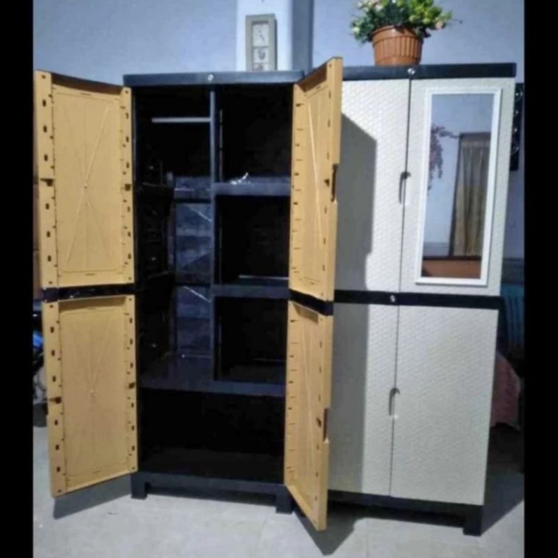 Lemari pakaian plastik Diva jumbo gantung kaca 4 susun