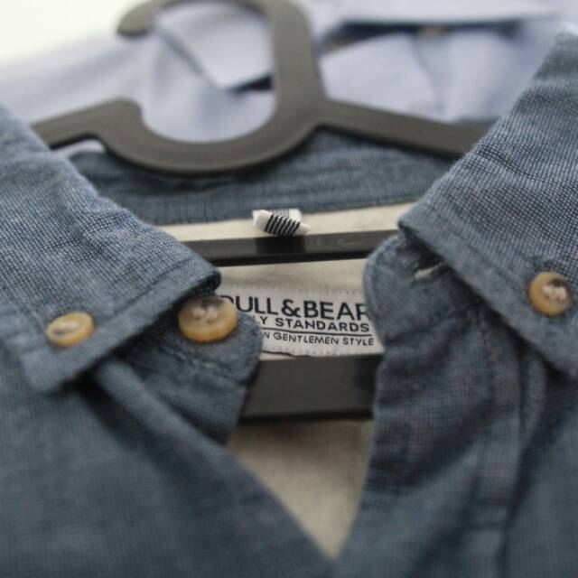 Pull&Bear Kemeja Pria Preloved Slimfit Biru Baju Bekas Branded Murah IJOTOSCHA