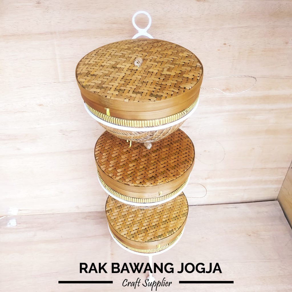 Rak Bawang Jogja - Rak Bawang/ Rak Bumbu Tutup, Rak Bawang Gantung Gantung Susun 3 Anyaman Bambu