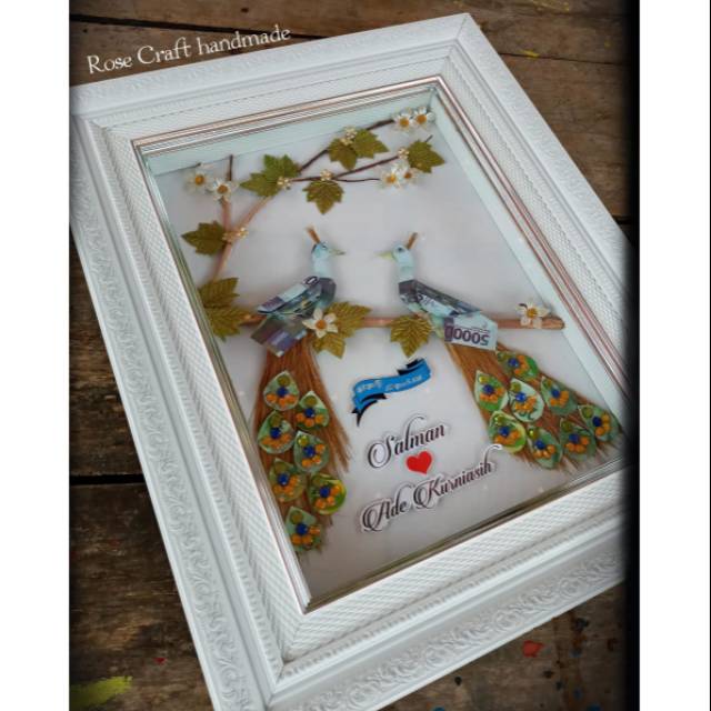 94 Gambar Burung Merak Dari Uang Kertas Gratis Terbaru