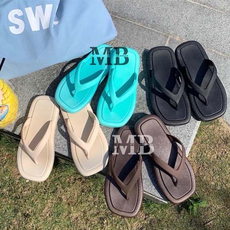 SANDAL JELLY KARET IMPORT JEPIT KOREAN LOOK POLOS PRIA DAN WANITA