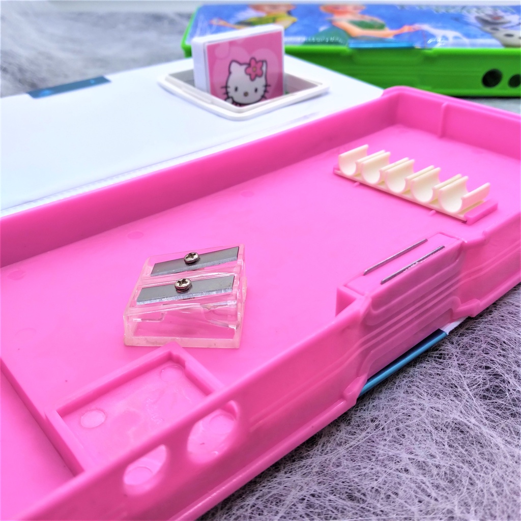 PROMO !! Tempat Pensil Magnet 1628 Karakter + Kalkulator + Rautan 2 Lubang BONUS MECHANIC PENSIL-1