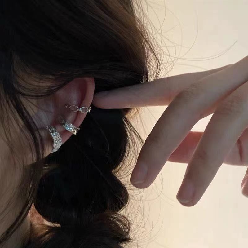 3pcs / Set Anting Klip Silver Simple Gaya Korea Untuk Wanita