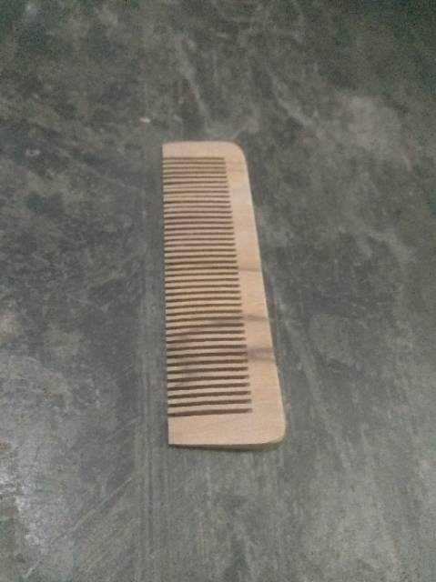 SISIR BAHAN KAYU COCOK UNTUK MENATA RAMBUT ALAMI UKURAN 15x3 cm - SOUVENIR MURAH KHAS JOGJA