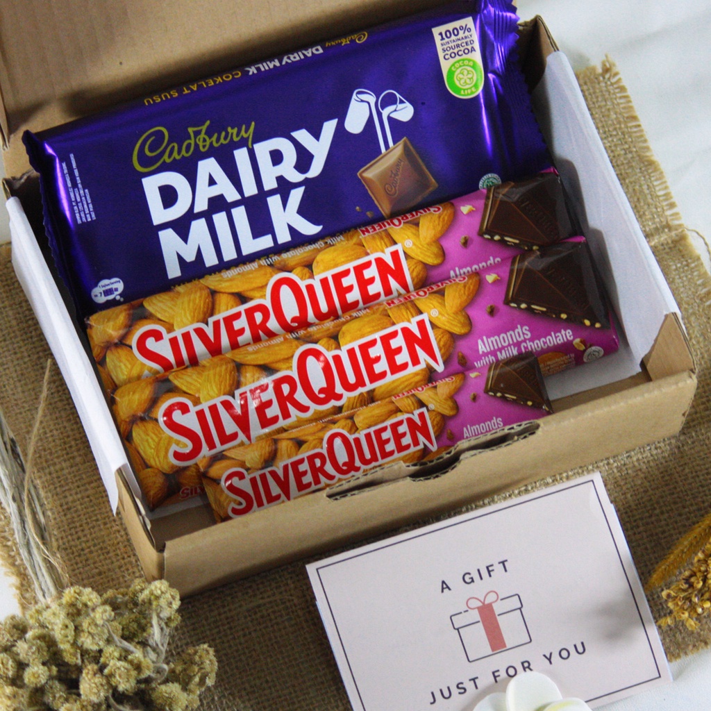

Hampers Kado Ulang Tahun Cewek Cowok Wisuda Snack Coklat Gift Box Birthday by RMSHampers