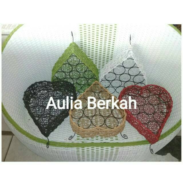 Keranjang Aqua Rotan Sintetis Love/Tempat Aqua Gelas Rotan Sintetis isi 13