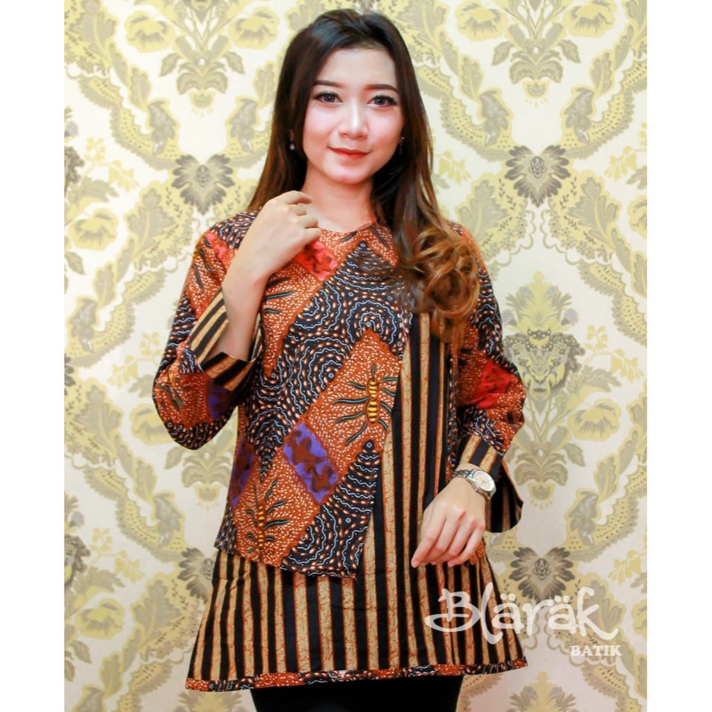 ATASAN BATIK WANITA MEREK BLARAK