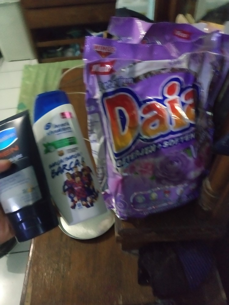 Daia Detergent Bubuk+softener 1.8kg