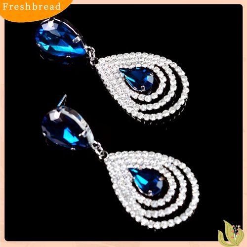 Anting Stud Desain Teardrop Aksen Berlian Imitasi Gaya Elegan Untuk Wanita