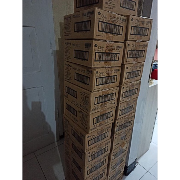 Olay Natural Aura Day Cream Spf 15,Night Cream Ori Arab Saudi