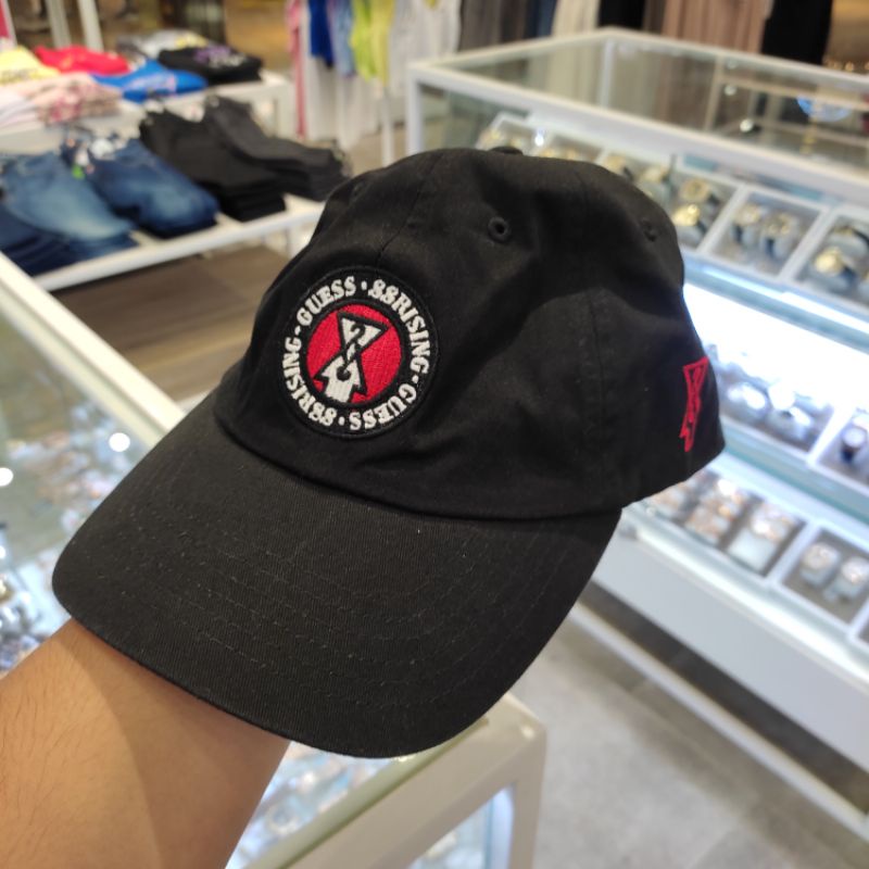 Guess x 88Rising Hat / Topi