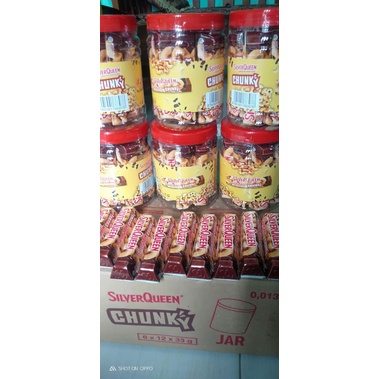 

silverqueen chungkybar toples isi 12pc