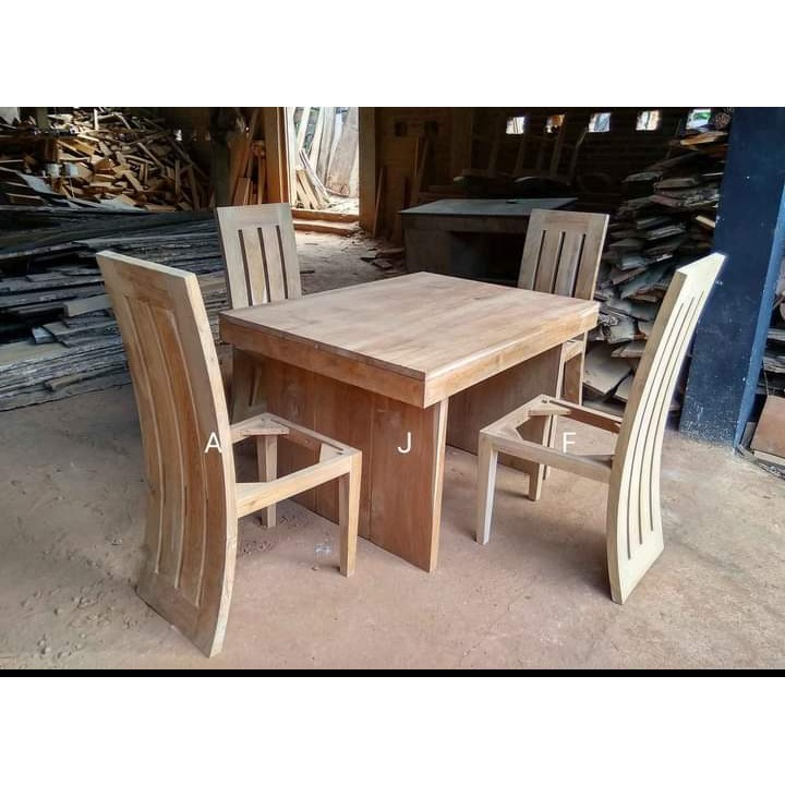 Meja Makan Kayu Kursi 4 Kayu Jati Mentahan