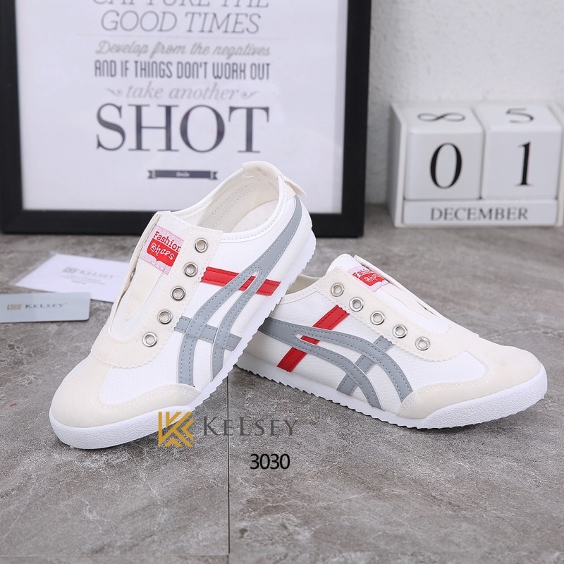 Sepatu Sneakers Wanita Kelsey 3030