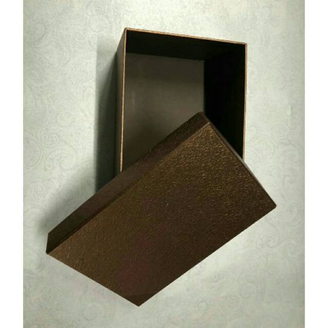 

PROMO MURAH - kotak kado ukuran 13cm x 19cm x 7,5cm