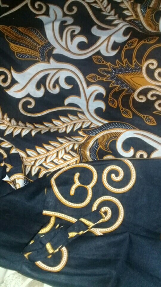 Batik Couple Keluarga Sania Ruffle Ori Ndoro Jowi Dnt Motif Kujang Putih