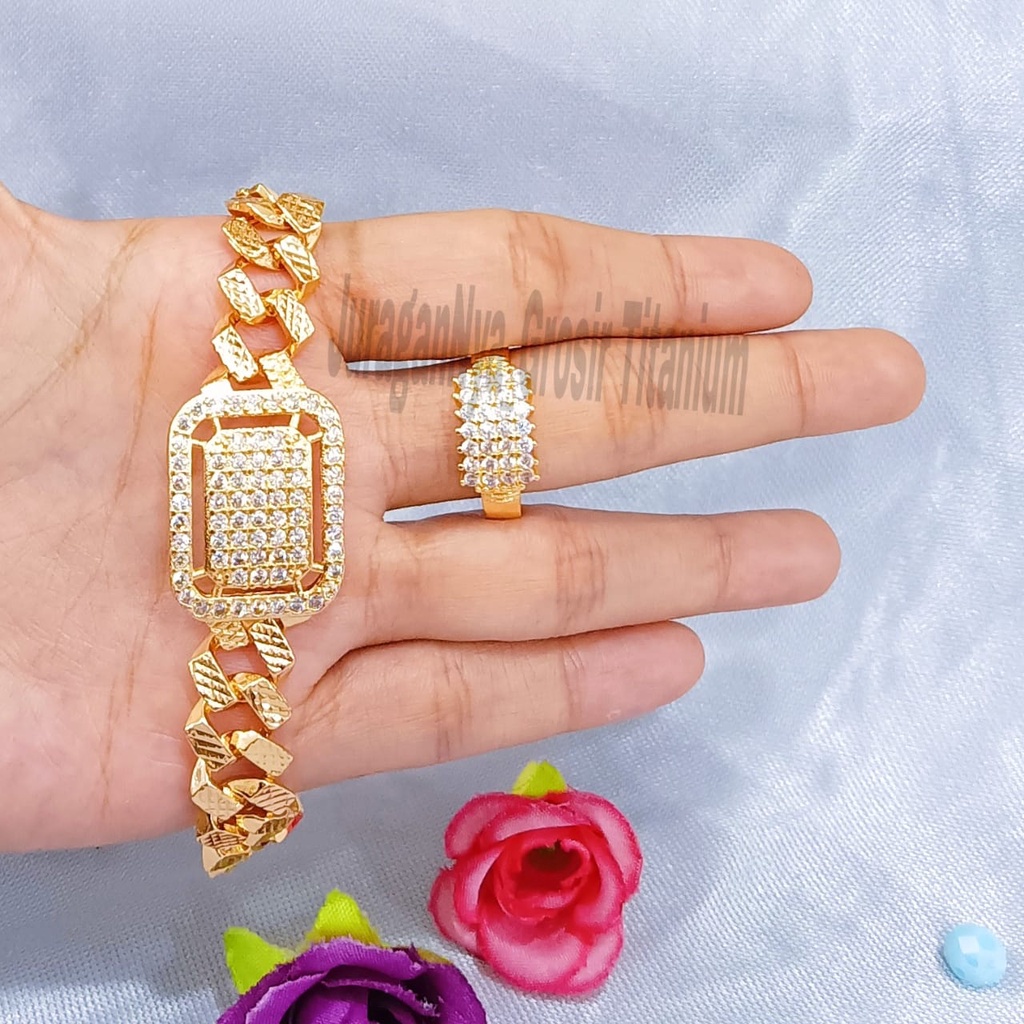 SET DEWASA TITANIUM KOTAK SEMI DIAMOND 30 SUPER MEWAH ANTI KARAT&amp;ANTI LUNTUR