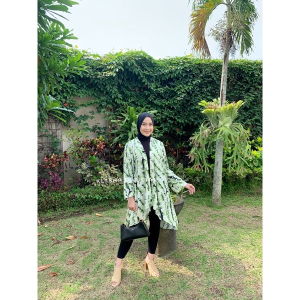 CARDYGAN OISY // CARDY MOTIF DAUN