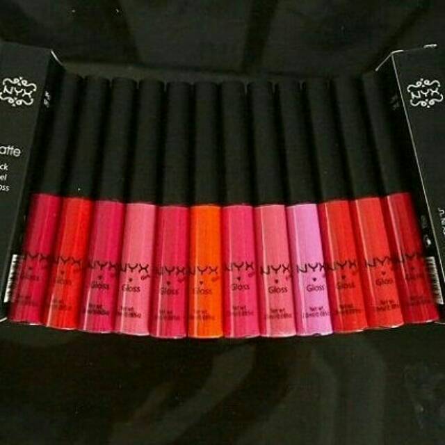 

Nyx Black Label tutup runcing