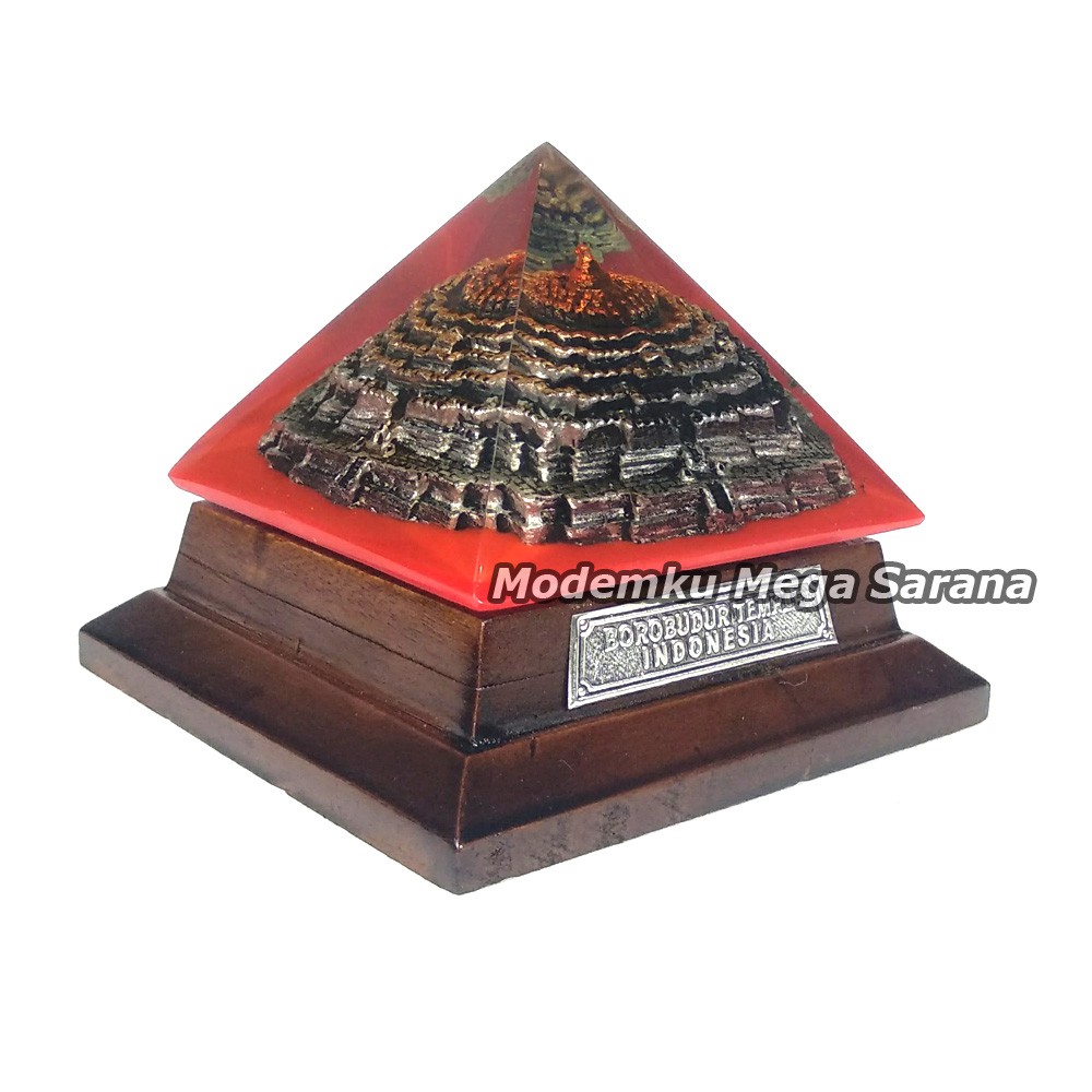 Miniatur Candi Borobudur Limas 10x10x10 cm