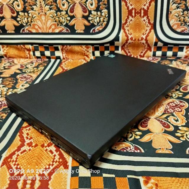 LAPTOP LENOVO THINKPAD GAMING  CORE I7 RAM 8GB SSD 256GB Layar Lebar 15 inch  MULUS MURAH