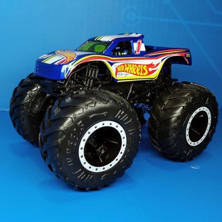  Monster  Trucks  Hot  Wheels  RACING 1 RACING 3 skala 1 64 