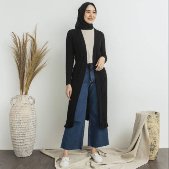 Shahna Outer Black by Geulis