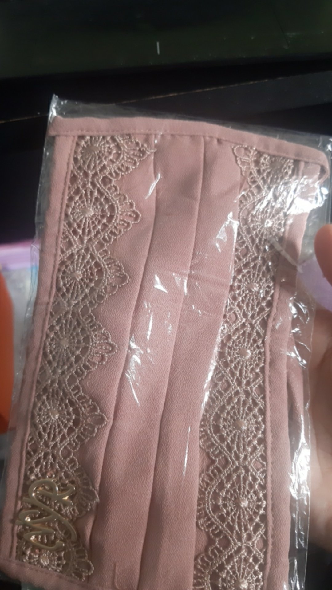 Masker Livia By Mayra Ori