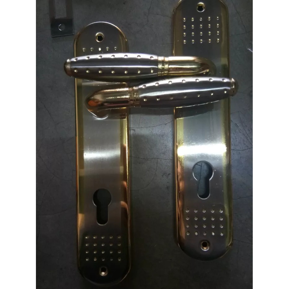 Kunci pintu besar handle plus body anak kunci 4