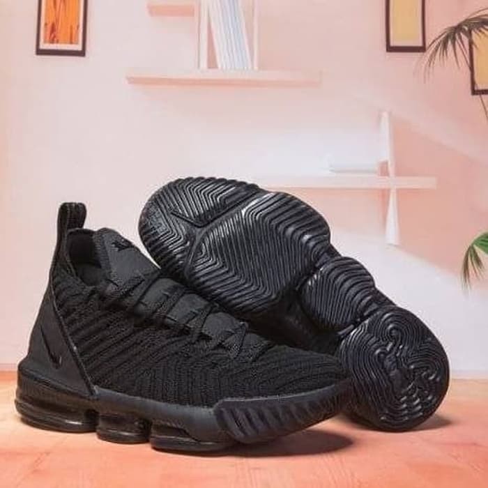 lebron xvi triple black