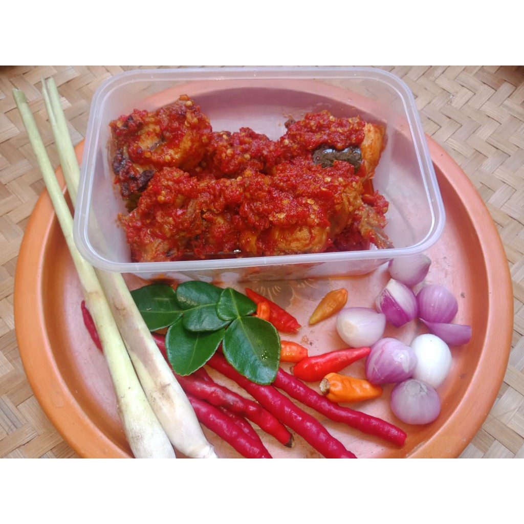 

Ayam rica-rica