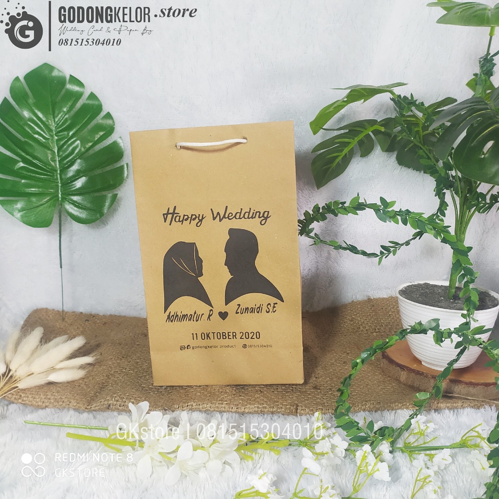 

Paperbag wafer nabati. ukuran 15 x 8 x 25 cm . FREE SABLON. tas kertas