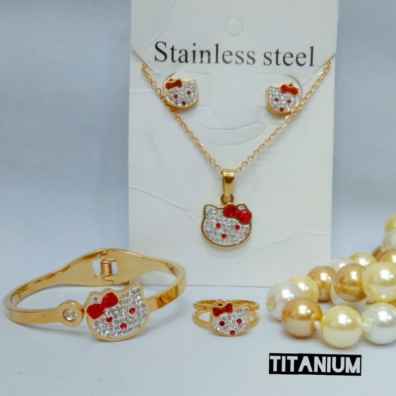 Set Anak permata TITANIUM hello Kitty Gold 2 varian warna,tidak karat,tidak luntur *COD*