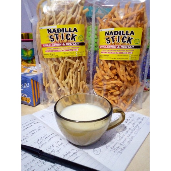 

stick bawang original & balado. stick coklat