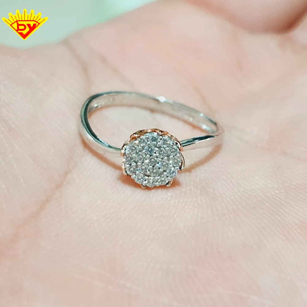 Cincin Emas Putih Kadar Emas 750