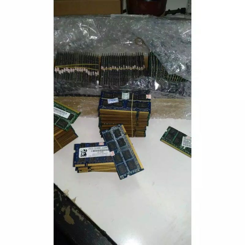 Memory memori laptop notebook sodimm ddr2 ddr 2 2gb PC 5300 PC5300 garansi mem22gb2