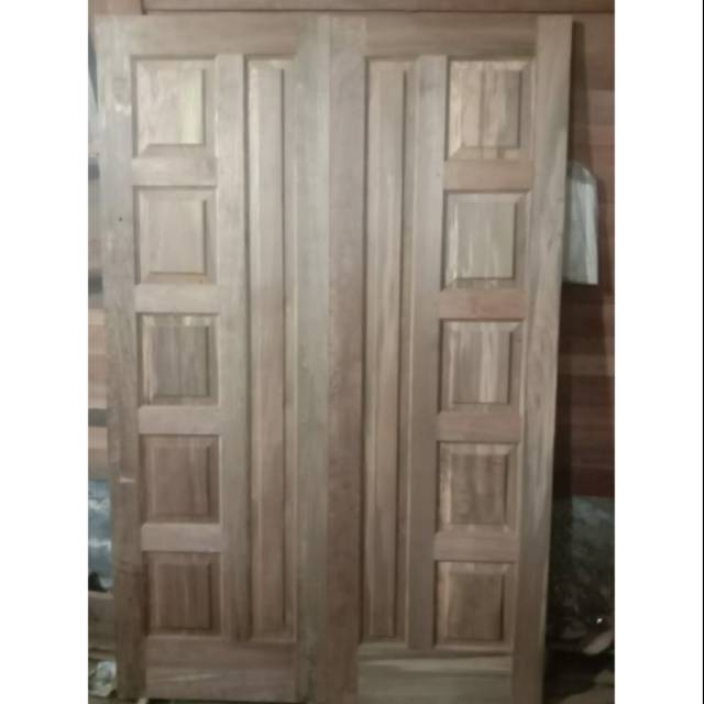 Pintu utama Jati Tua (2 pintu)