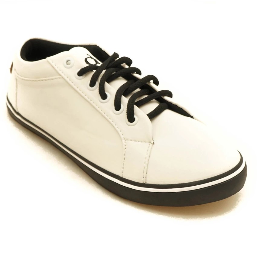 Coup d' Etat Low '92 Men Sneaker - Putih