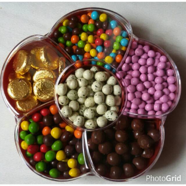 

COKLAT LAGIE MIX TOPLES BUNGA