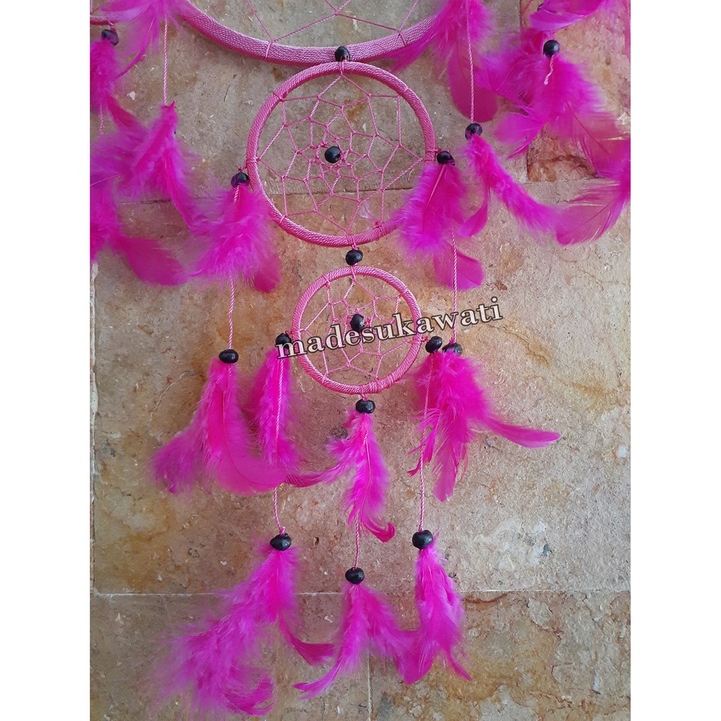 diameter 22cm panjang dengan gantungan 52cm, Kerajinan tangan Bali,Dream catcher bulu ayam bali,deng