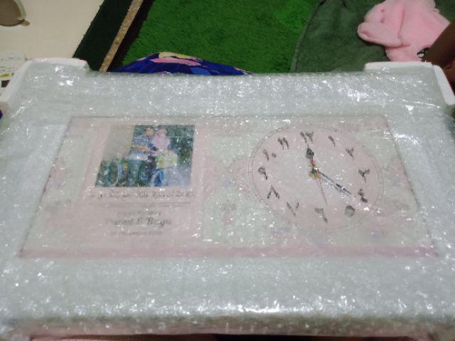 Hiasan Jam Dinding Untuk Kado Pernikahan Warna Shabby Ungu Pink