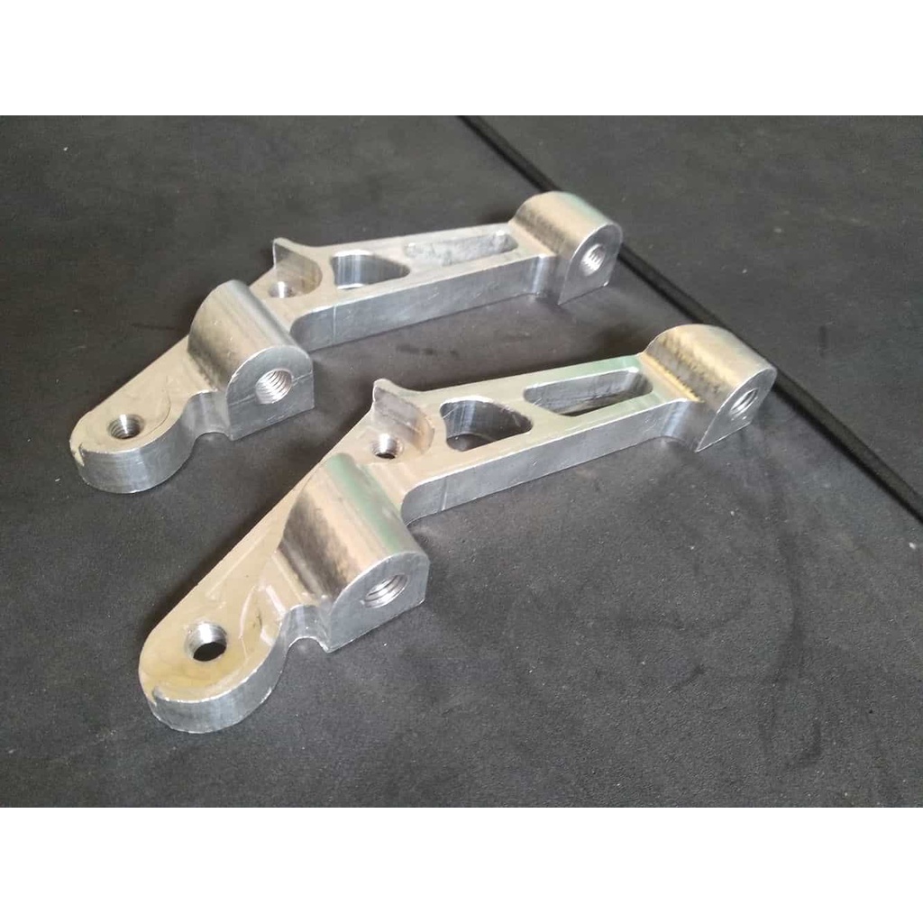 Bracket Caliper Breket Kaliper Brembo GP4 Pitch