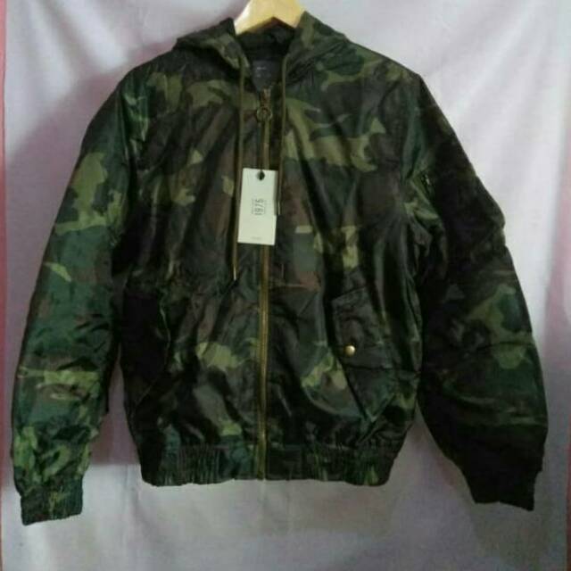 jaket army zara