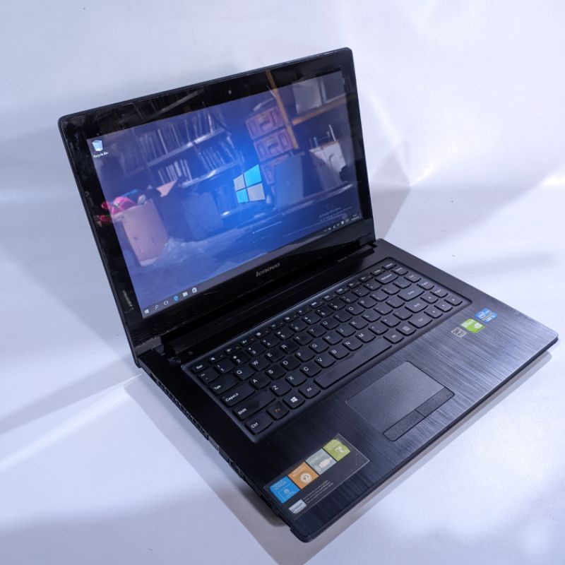 laptop Touchscreen lenovo Ideapad G400s - core i5 ram 8gb - Dual vga Nvidia GT 720m