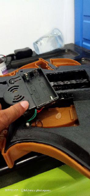 Jam Dinding Esa E-13 Perahu Bell Bandul Quartz Movement Dimensi 34 X 30 Cm