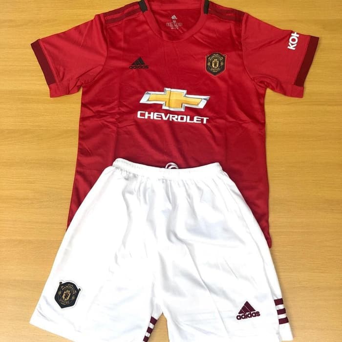 baju bola manchester united