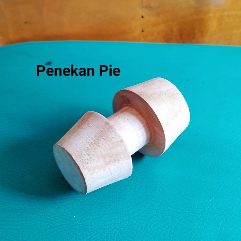 Penekan Pie / Pie Puncher / Pie Pusher