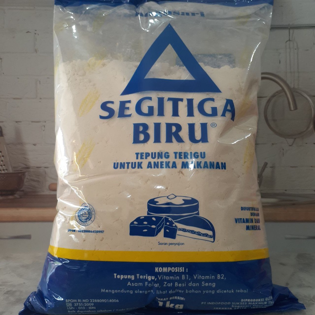 

Tepung Terigu Segitiga Biru 1kg
